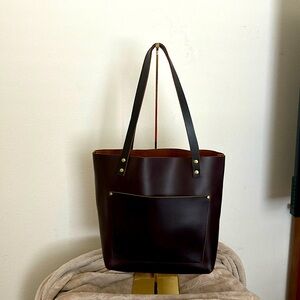 Leather tote
